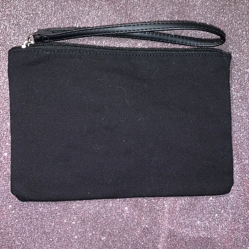 Victoria's Secret Black‎ Sequined Zippered Bag - Picture 3 of 3